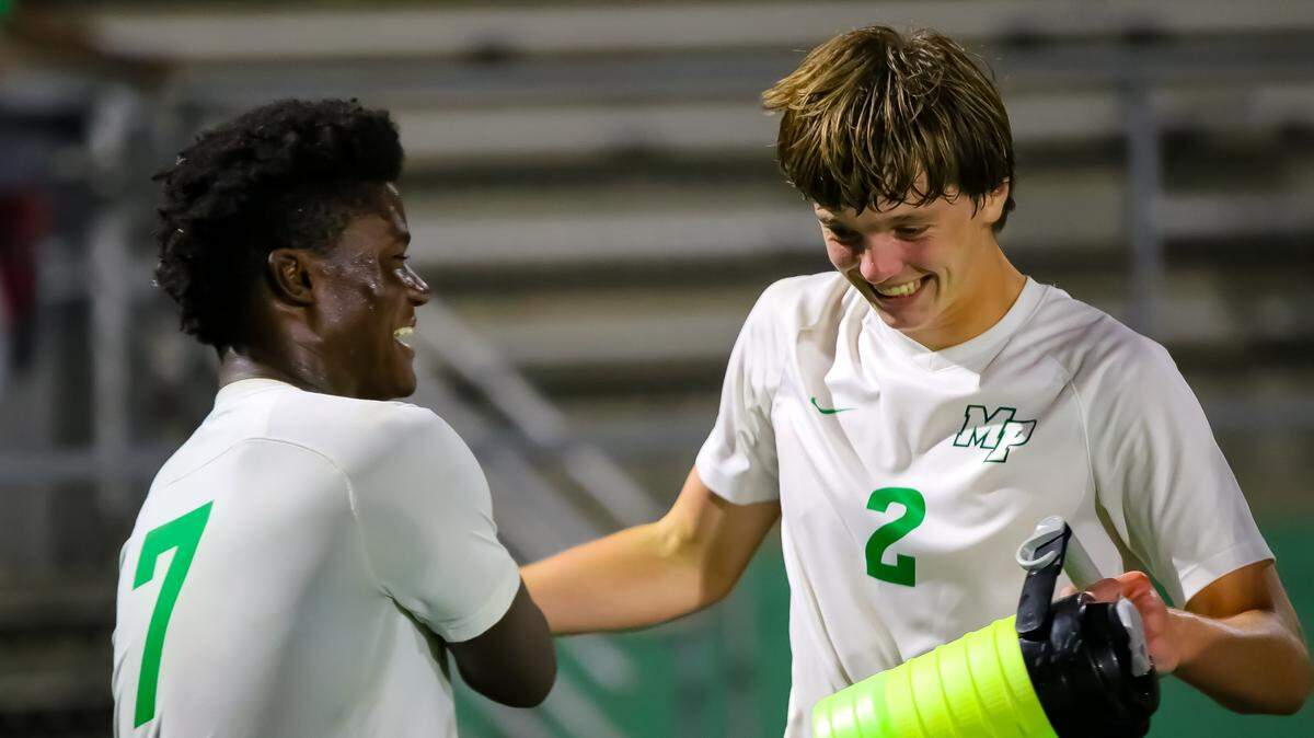 Myers Park takes a last minute 3-2 win over Weddington at Weddington High school Thursday Sep 7, 2024