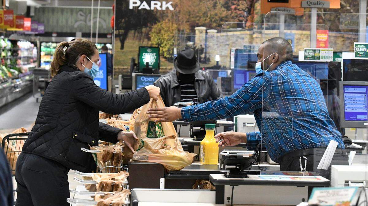 Harris Teeter introduces new fees that have customers upset. What to know before you’re charged