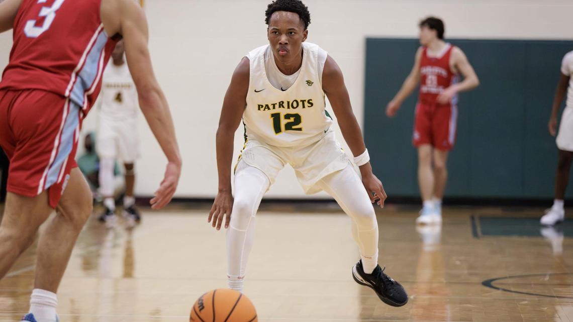 Clover rally falls short against Independence in finale of Border Classic basketball showcase