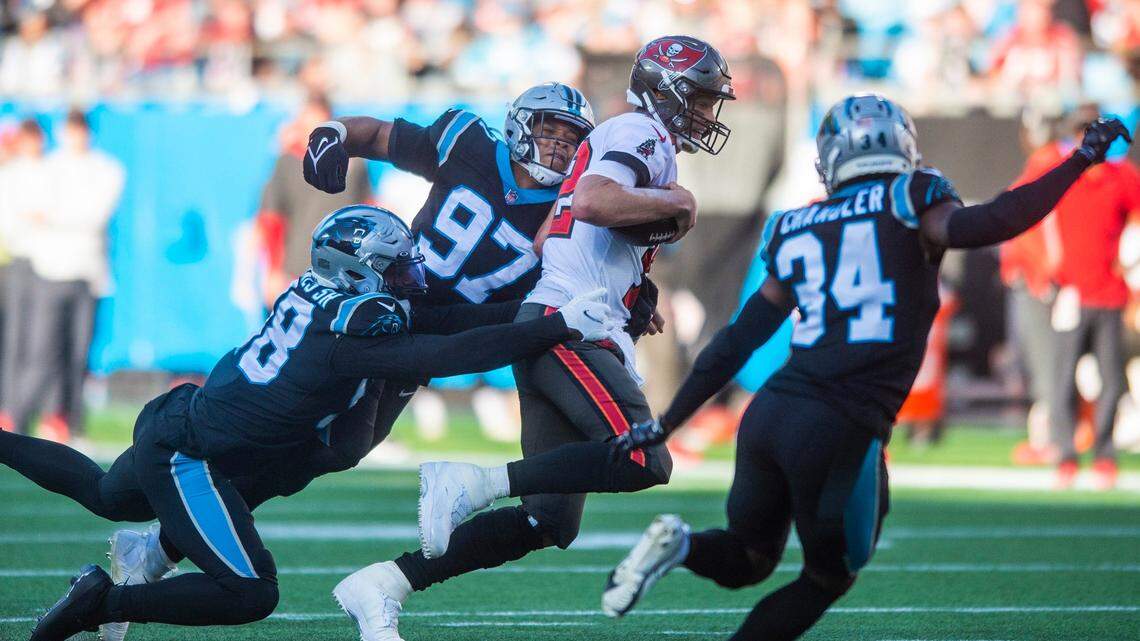 Who wins between Panthers, Bucs in season finale? Observer experts pick the score