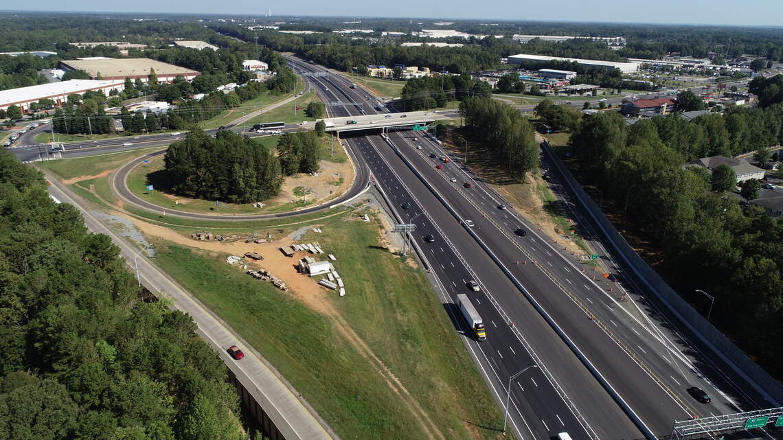 Final I-77 toll lanes won’t open by the deadline. Contractor faces NCDOT fines.