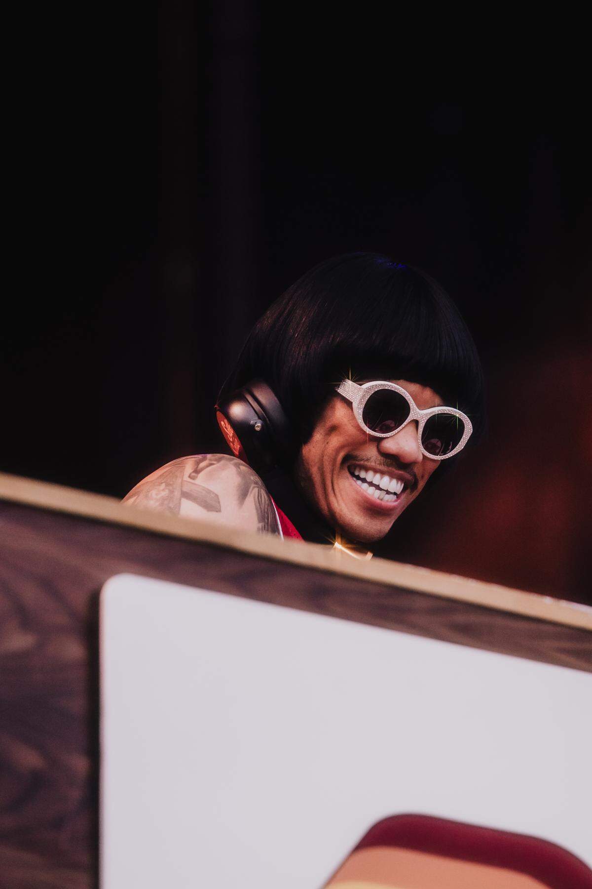 DJ Pee .Wee (aka Anderson .Paak) gets the party started at Bank of America Stadium in Charlotte on Wednesday night.
