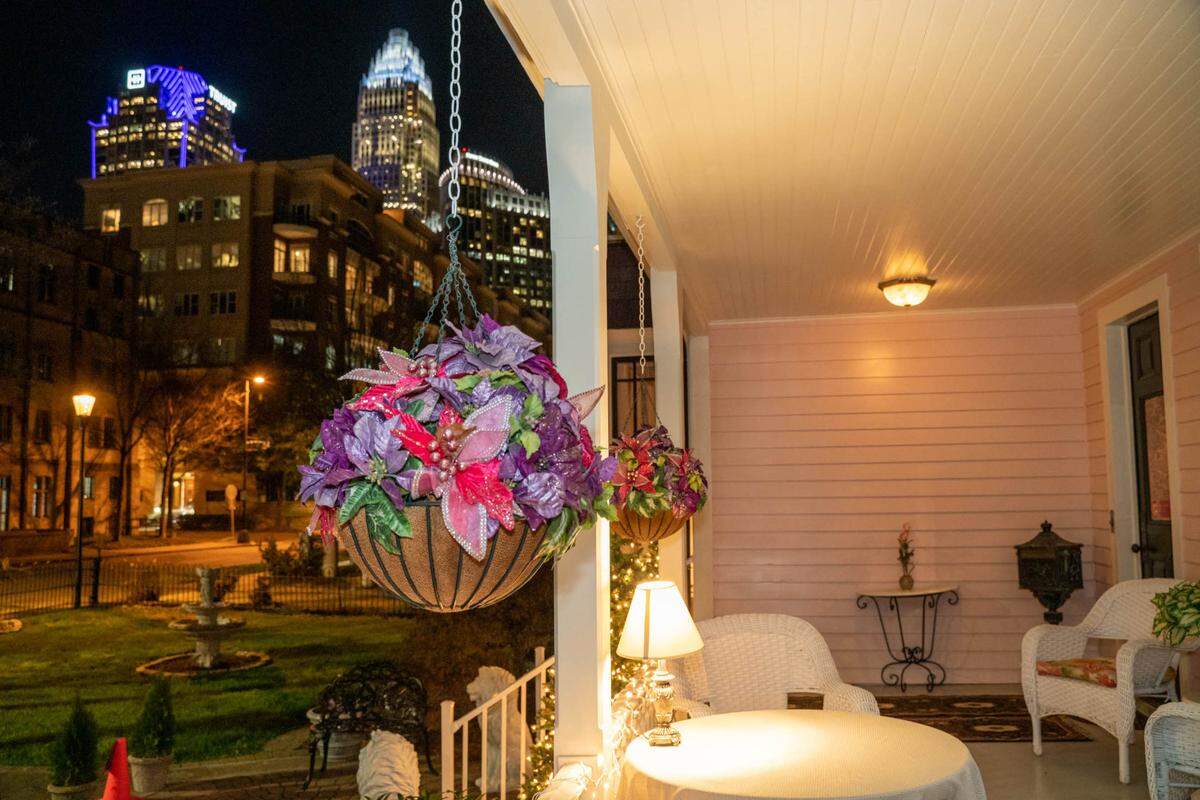Enjoy Charlotte’s skyline views as you head into McNinch House for dinner.