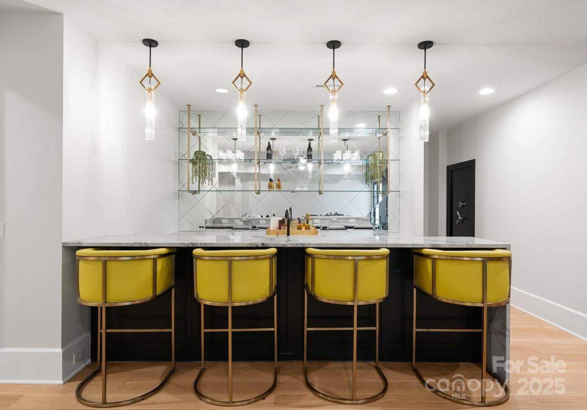 A dining area is shown in Shaq Thompson’s former south Charlotte mansion.