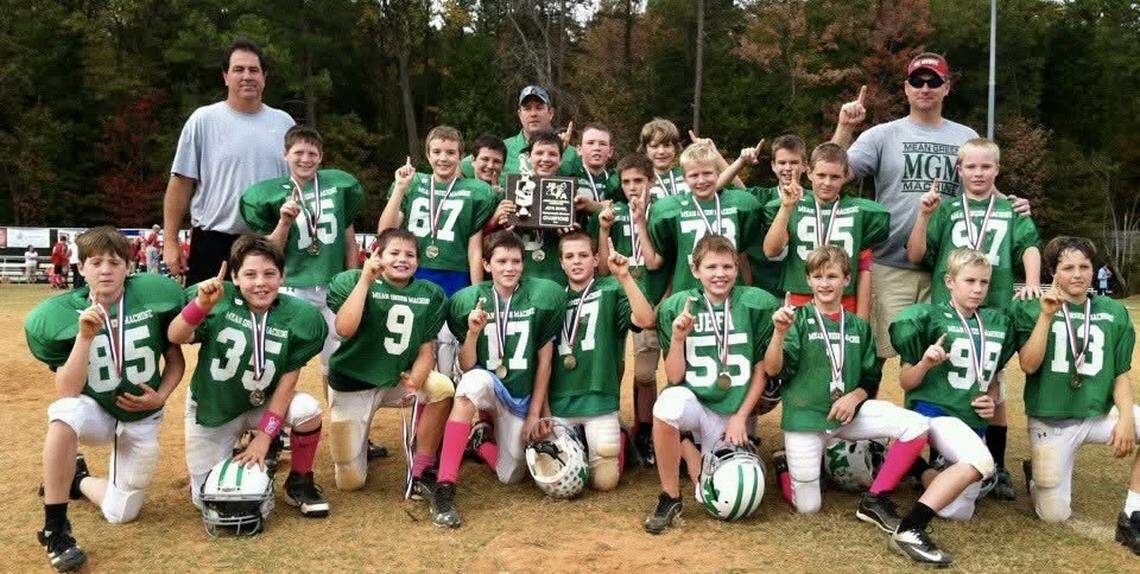Drake Maye’s team photo for one of the teams that he played for in the JEFA league, which was based in Huntersville, N.C., at SouthLake Christian Academy. Drake is No. 9 in the photo. His father Mark, who helped coach the team, is top left.
