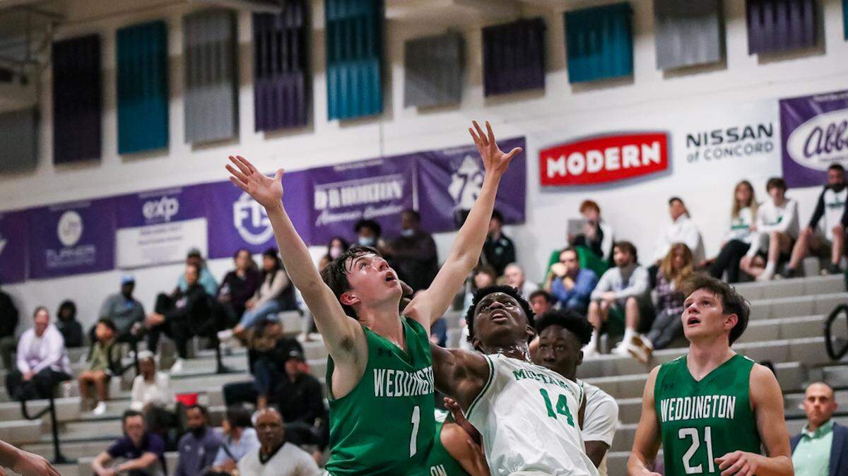 Weddington, No. 2 in the Sweet 16, remained unbeaten after a win Friday