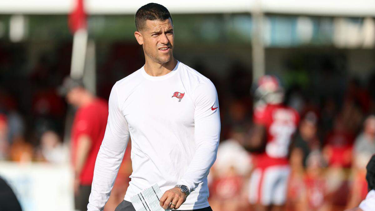 Jul 30, 2023; Tampa, FL, USA; Tampa Bay Buccaneers offensive coordinator Dave Canales during training camp at AdventHealth Training Center. Mandatory Credit: Kim Klement-USA TODAY Sports