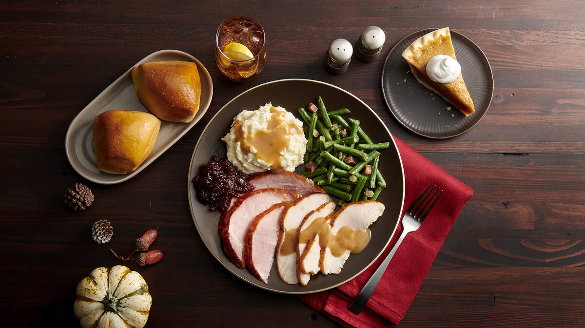 Golden Corral will offer a holiday buffet on Thanksgiving.