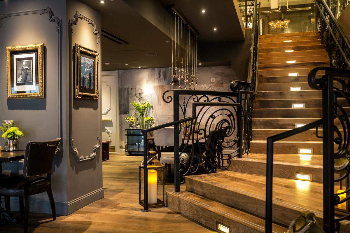 The Ivey’s Hotel has taken back management of Sophia’s Lounge after its contract with 5th Street Group expired.