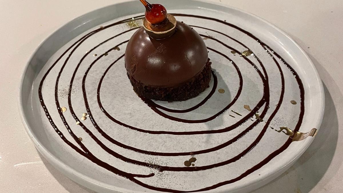 Yunta’s Lucuma Chocolate Bomba.