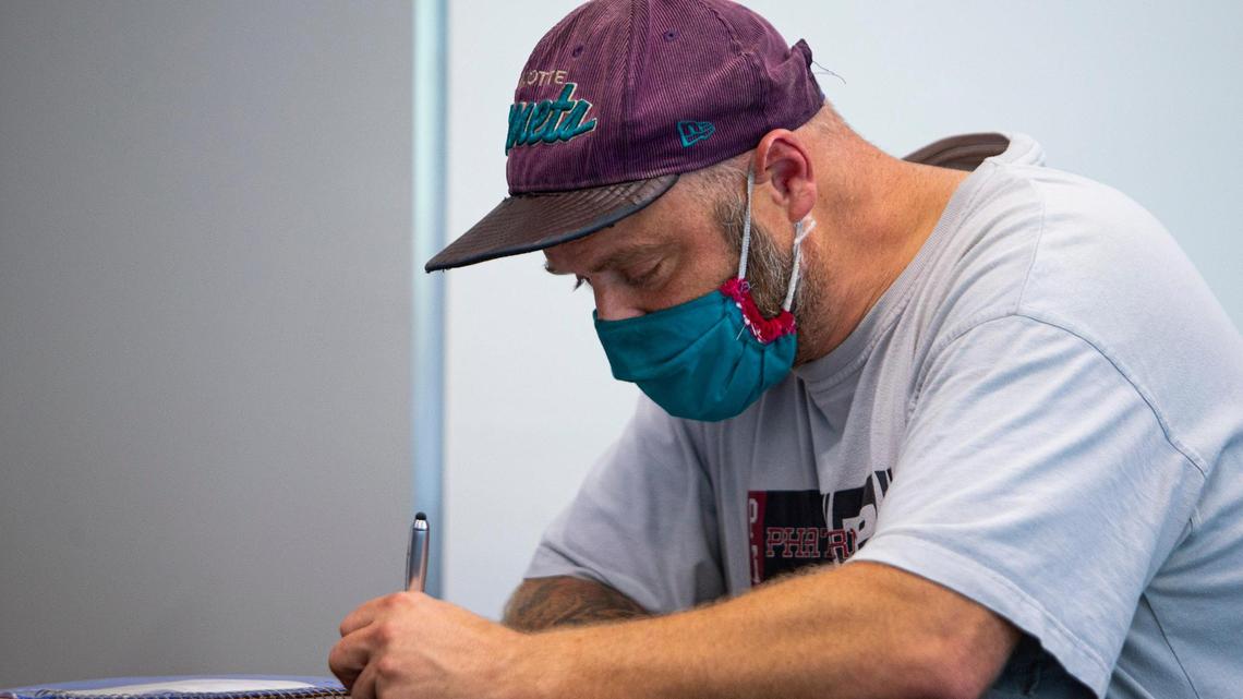 NC Democrats have a lead over Republicans in voter registration. But it’s shrinking