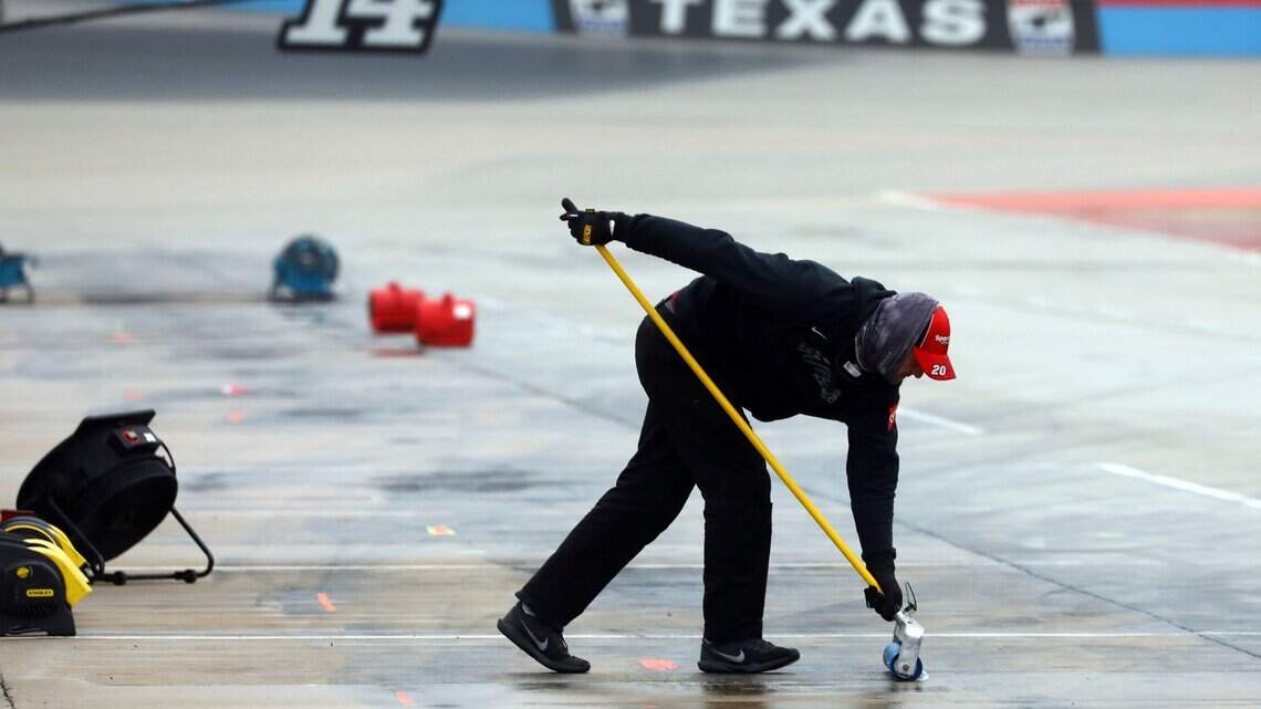 NASCAR at Texas live updates: Track too wet, race restart pushed to Wednesday