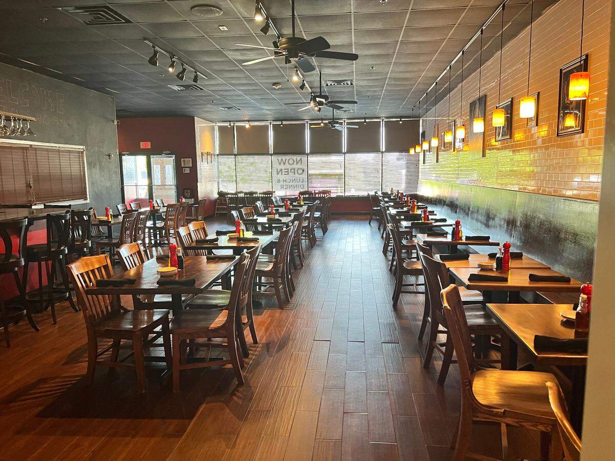 Marchellos Neighborhood Italian’s dining room.