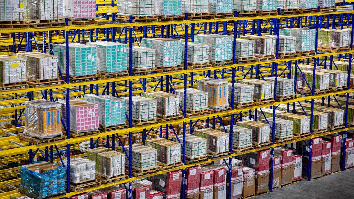 Lowe’s home improvement company based in Mooresville opened a 200,000-square-foot Pro Fulfillment Center at 7800 Tuckaseegee Road in Charlotte.