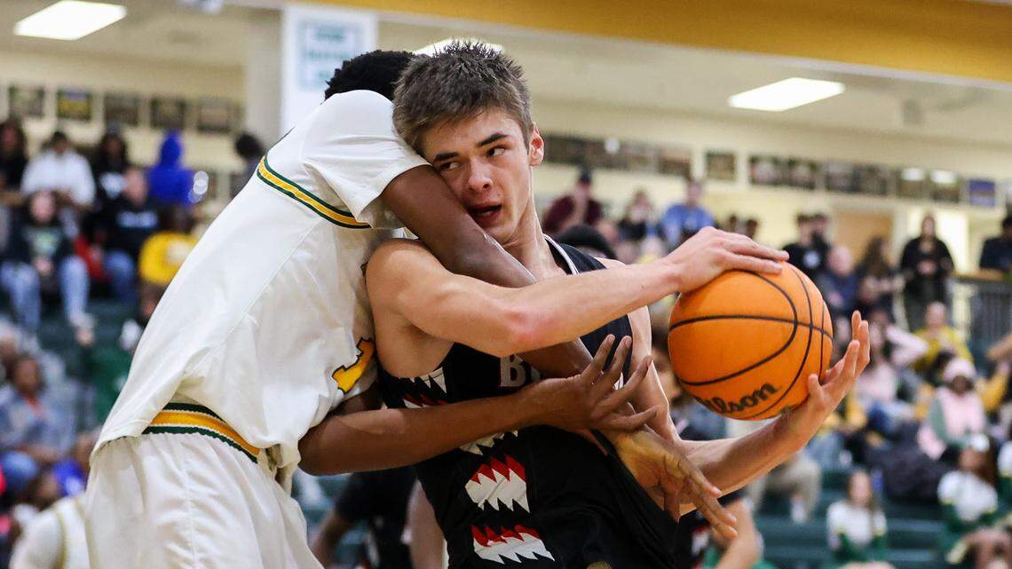 Friday’s boys’ rewind: No. 1 Myers Park rolls past South Meck in conference showdown