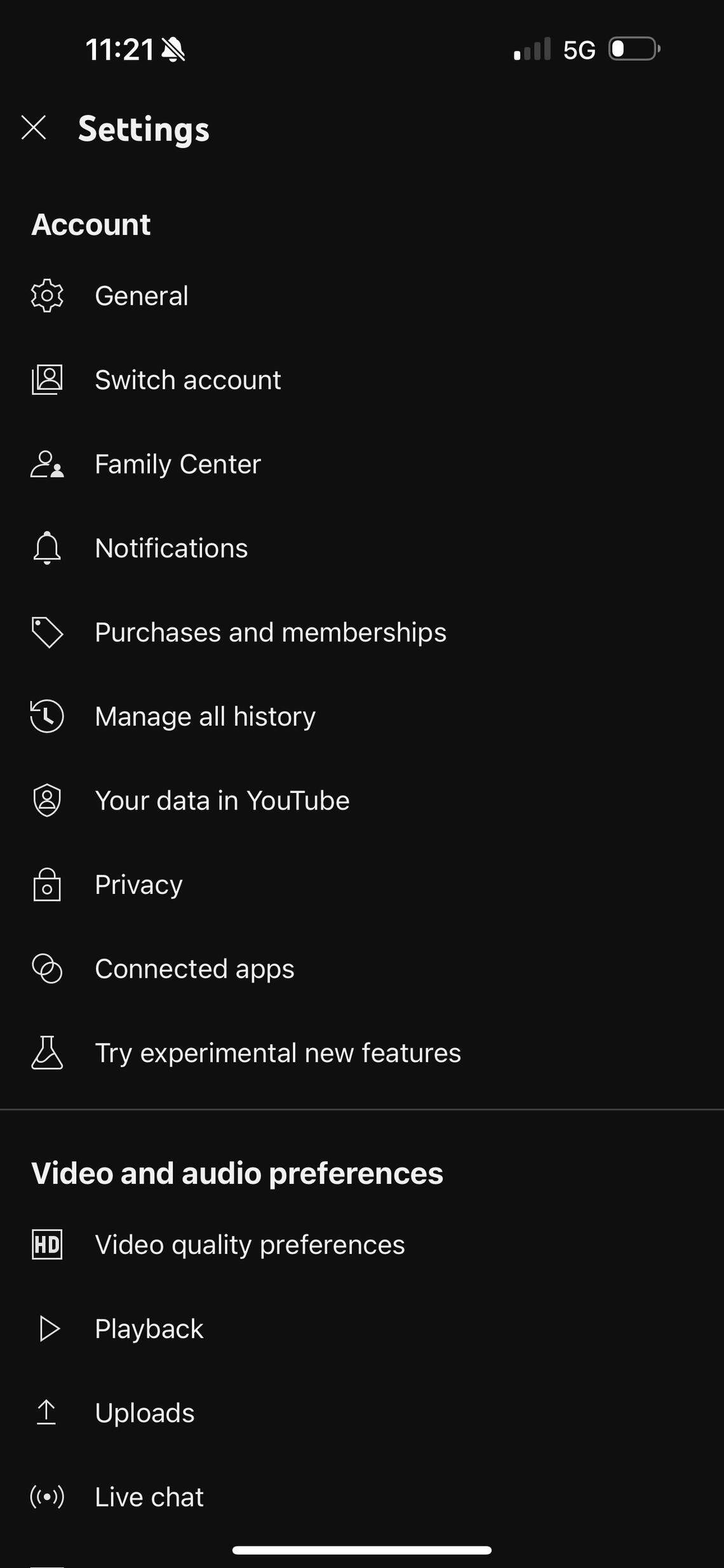 This screenshot shows the “Settings” page on the YouTube app.