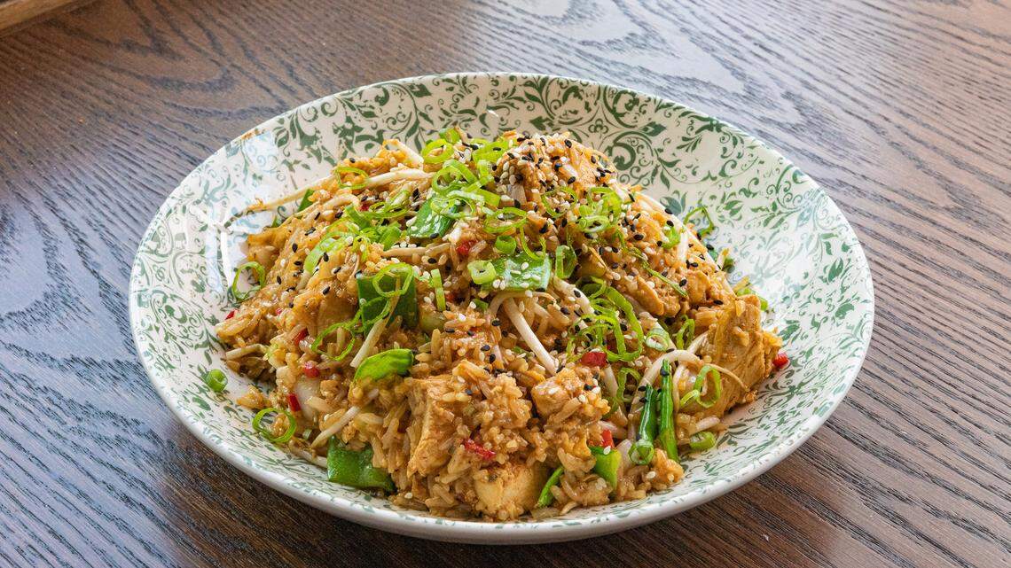 Calle Sol’s chicken chaufa.