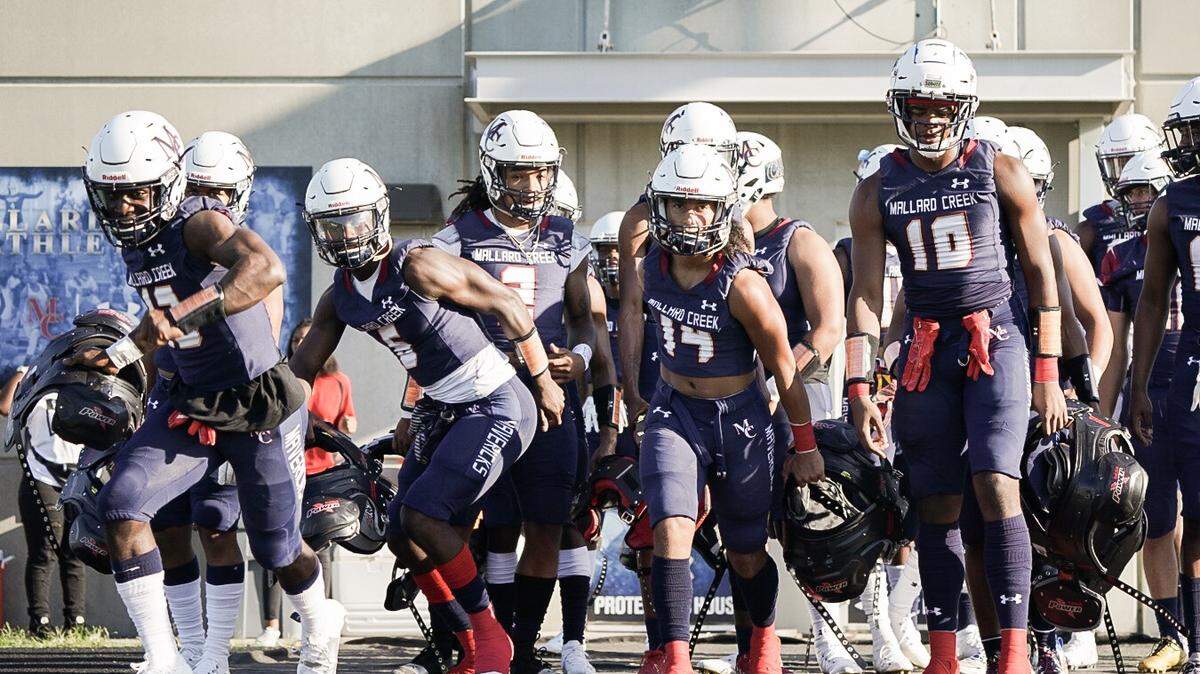Mallard Creek gets ready for its high school football game with rival Butler Friday. Both teams are ranked in the top 10 of the Observer’s Sweet 16 poll