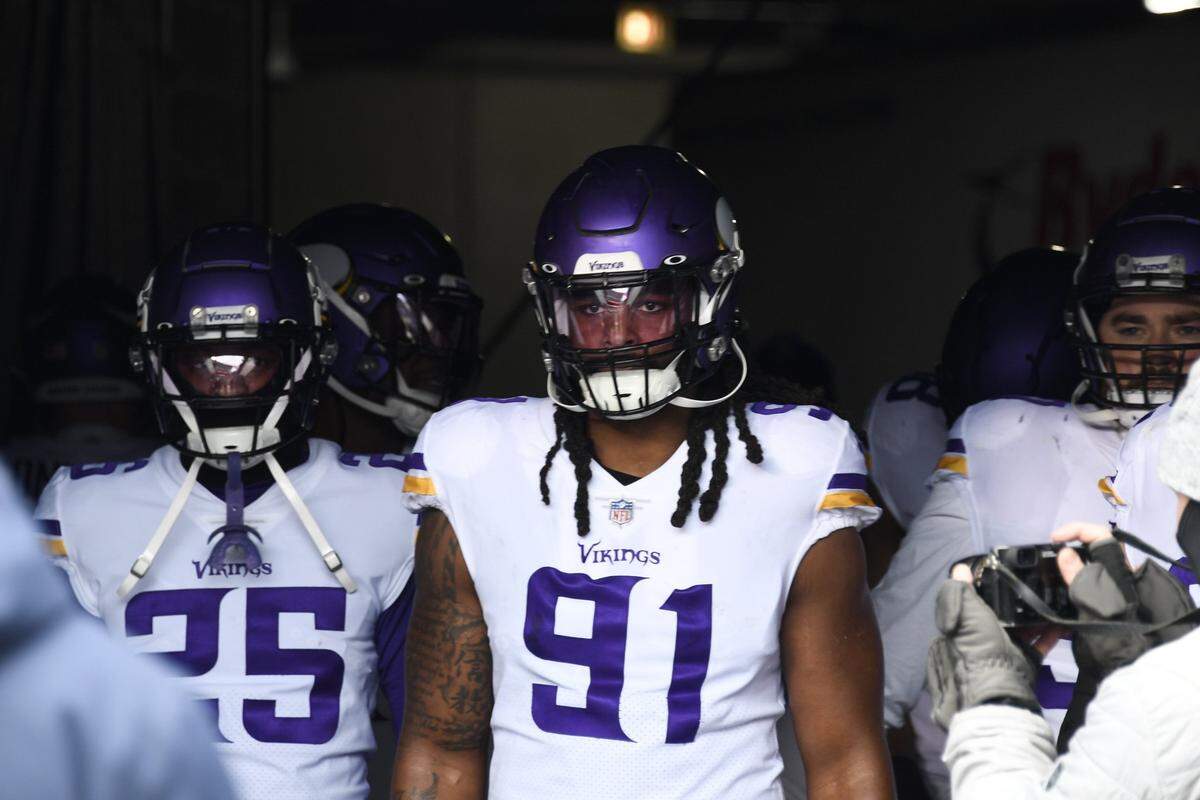Jan 8, 2023; Chicago, Illinois, USA; Minnesota Vikings linebacker Patrick Jones II (91) enters the field before the first half against the Chicago Bears at Soldier Field. Mandatory Credit: Matt Marton-USA TODAY Sports