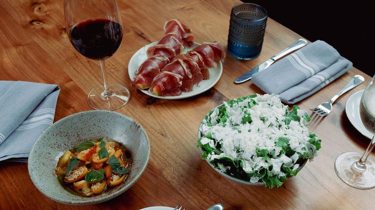 Haymaker serves farm-fresh food and cocktails in uptown Charlotte.