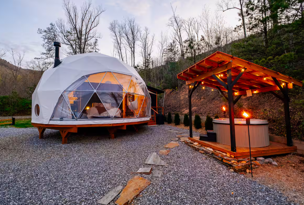 The “Smoky Mtn Dome” Airbnb in Whittier, NC.