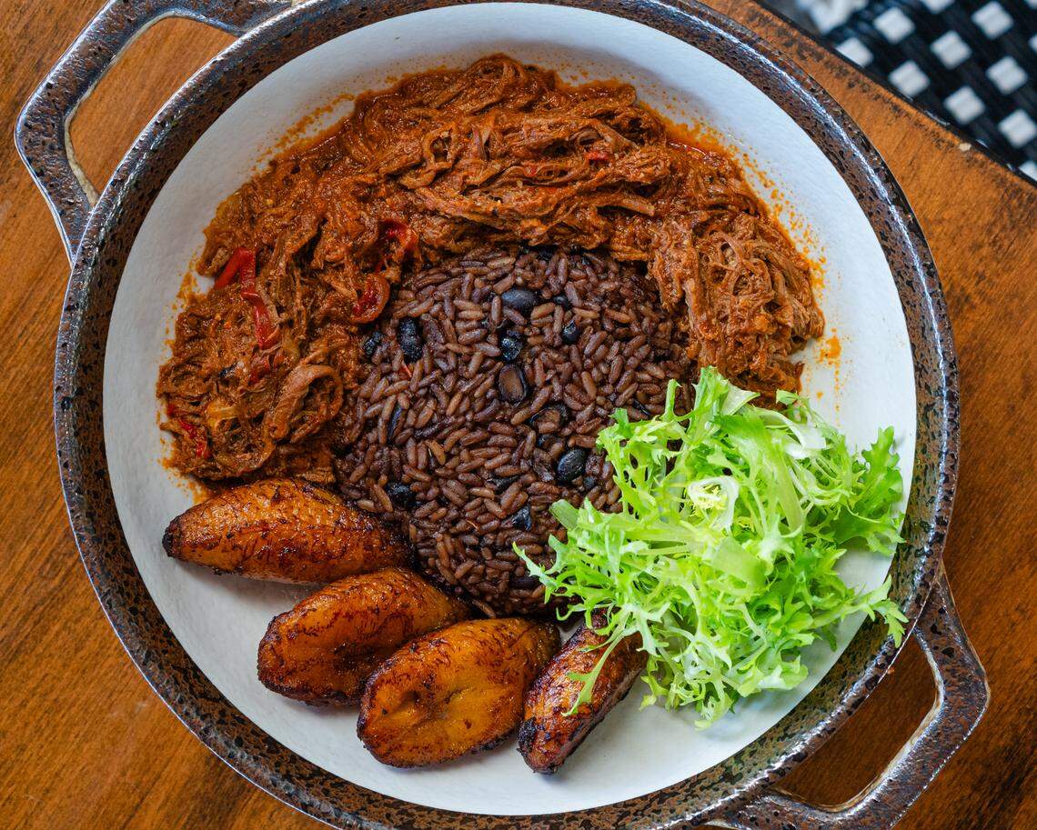 El Puro’s Ropa Vieja.