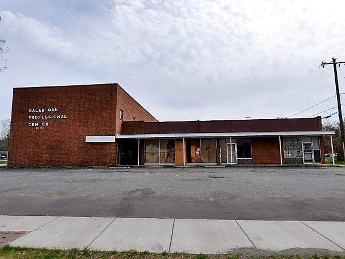 The Dalebrook Professional Center was built in 1963 on Beatties Ford Road, and was home to a number of Black doctors, dentists, pharmacists and beauticians. It was torn down in 2016.