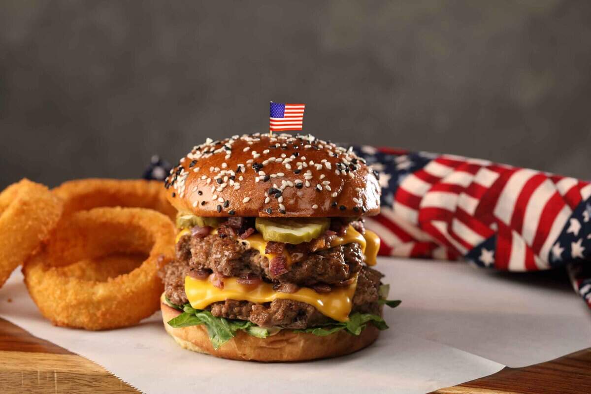 This Veterans Day, Hickory Tavern is offering veterans and troops a free meal with the purchase of another meal. Year-round, $1 from the purchase of each Freedom Burger goes to the Independence Fund, which works with catastrophically wounded, injured and ill veterans.