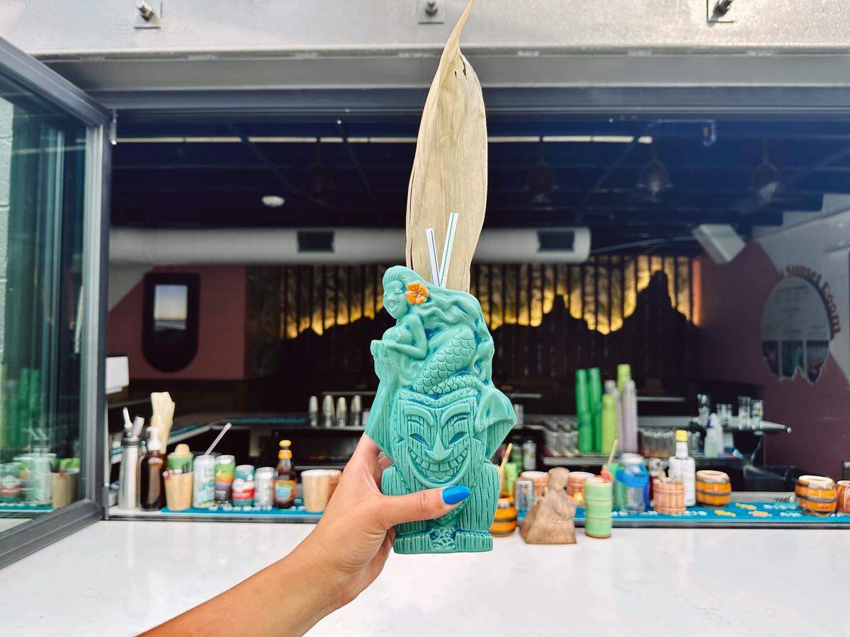 The Royal Tot offers a wide variety of specialty cocktails, mocktails and small bites.&nbsp;