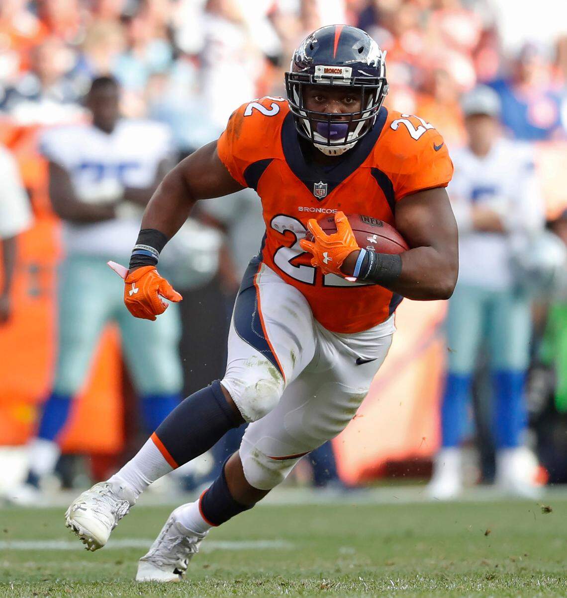 Former Denver Broncos running back C.J. Anderson will fill the power-back role for the Panthers after signing a one-year deal with Carolina.