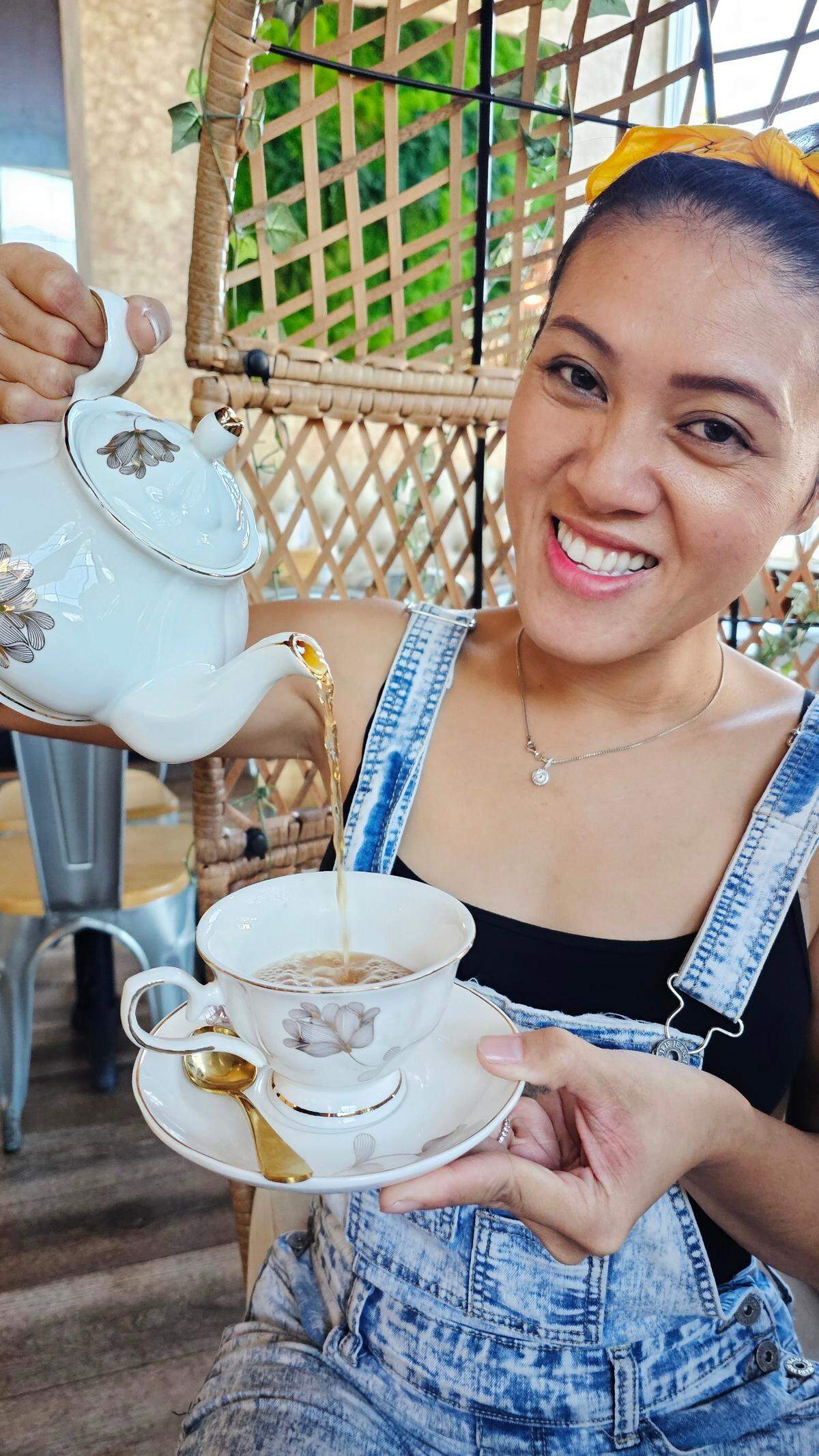 You can get a pot of tea at Be-Em Asian Kitchen.