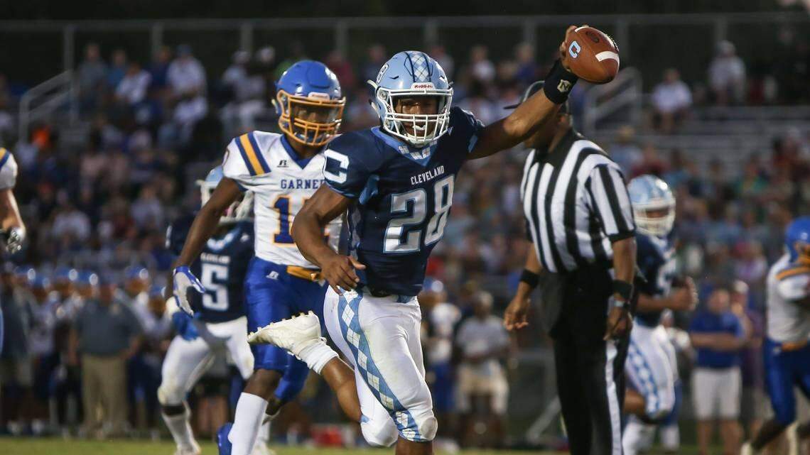 2025 Mr. NC football semifinalists: Meet the state’s top high school football stars