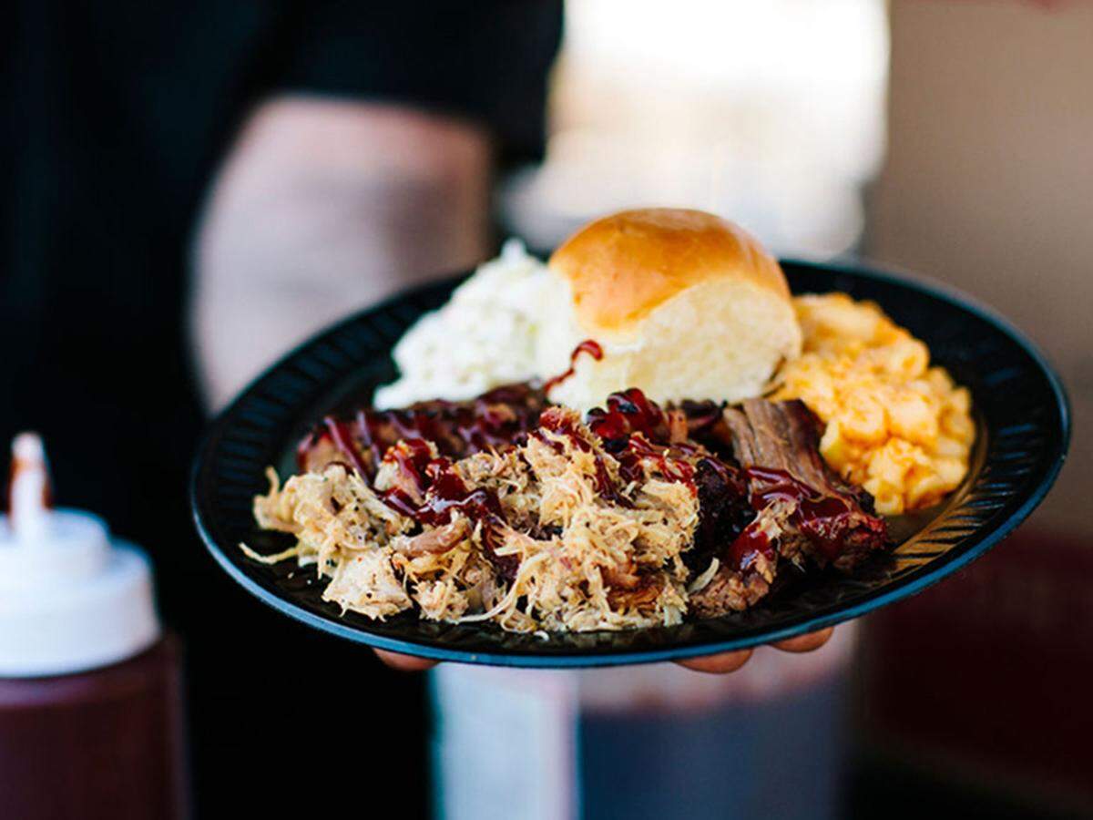 Enjoy a selection of 60+ beers, 40+ bourbons and lots of barbecue at Beer, Bourbon & BBQ in Ballantyne on May 18.