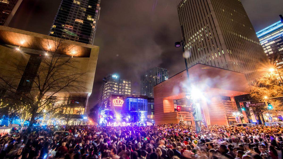 Ring in the new year with the lighting of the Queen City Crown and a midnight fireworks display in the streets of uptown Charlotte on Dec. 31.