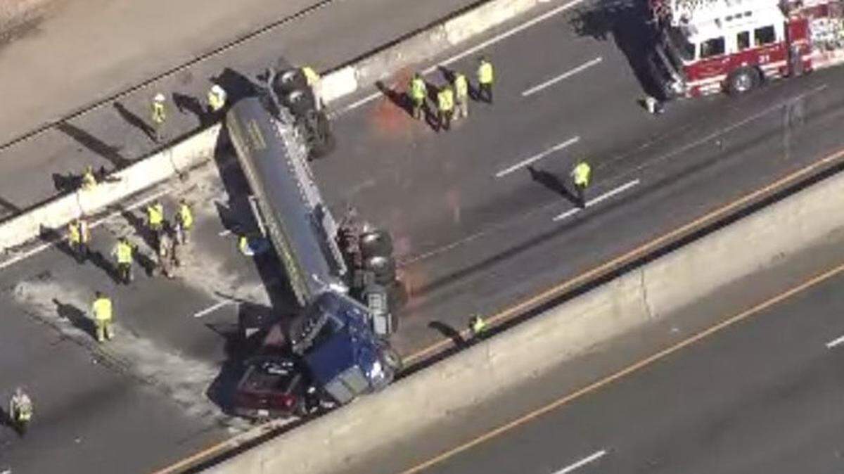 An overturned tractor-trailer closed Interstate 485 Inner Loop in Ballantyne area of south Charlotte on Tuesday, NC DOT officials said. The rig wrecked near Johnston Road exit.