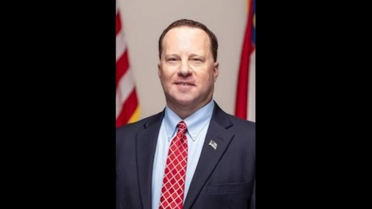 Monroe City Councilman Gary Anderson faces scrutiny from the mayor and council members for and alleged incident between him and a minor in May.