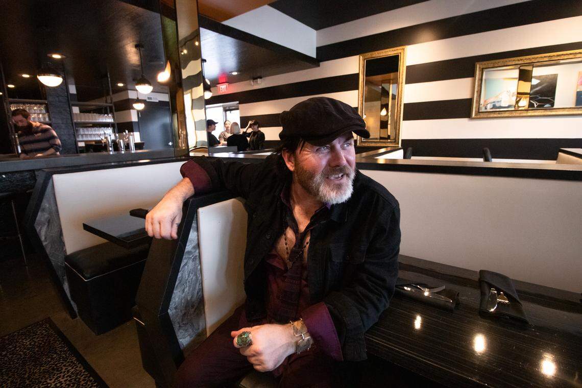 Scott Weaver did the interior design for Kiki in Plaza Midwood. It closed in July 2022.