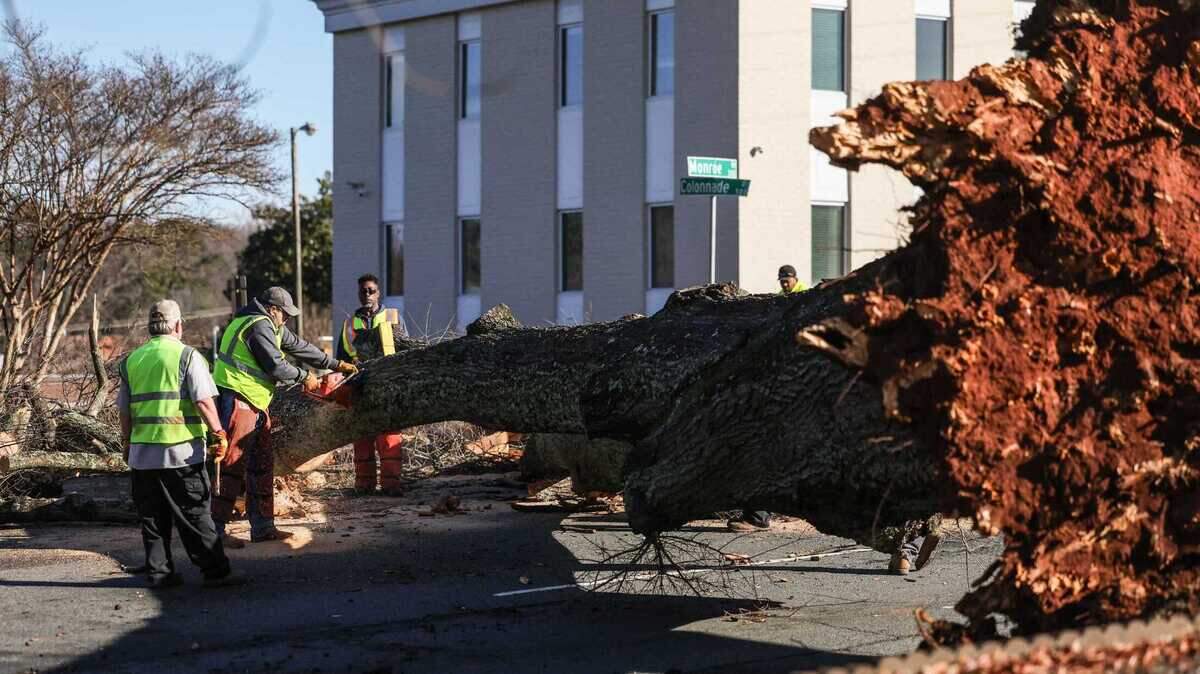 Hundreds still without power in Charlotte, NC after storm | Charlotte ...