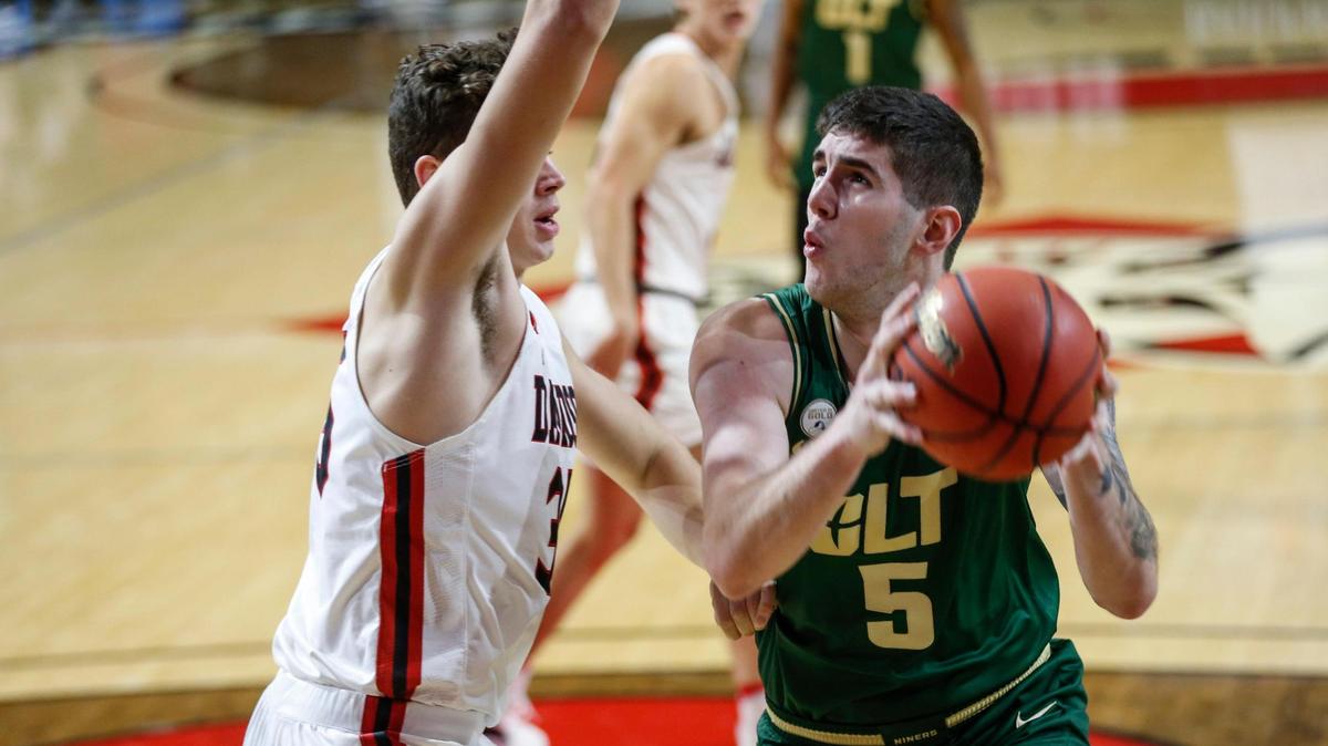 Charlotte forward Milos Supica, shown playing against Davidson on Dec. 15, made some clutch free throws to help the 49ers beat Western Kentucky in overtime on Saturday.