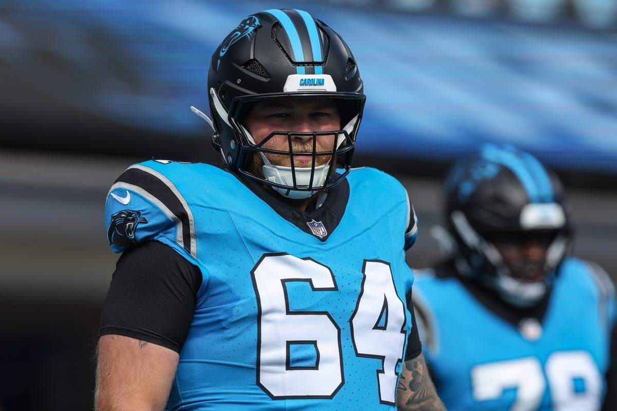 Panthers center Cade Mays warms up before the game against the Bills the game at Bank of America Stadium in Charlotte, NC on Oct. 26, 2025.