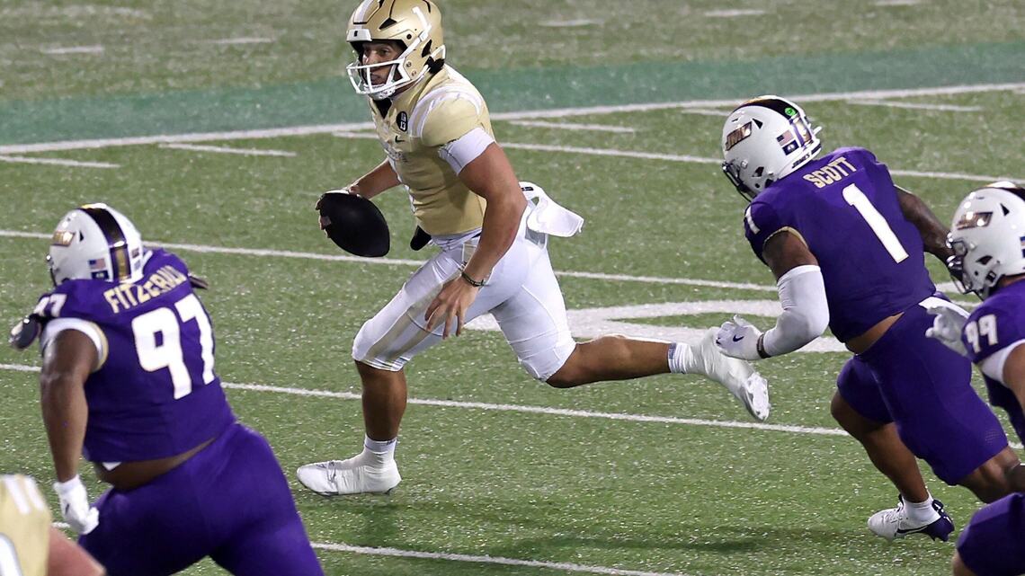 Could quarterback Max Brown return for Charlotte 49ers’ next game vs. Navy?