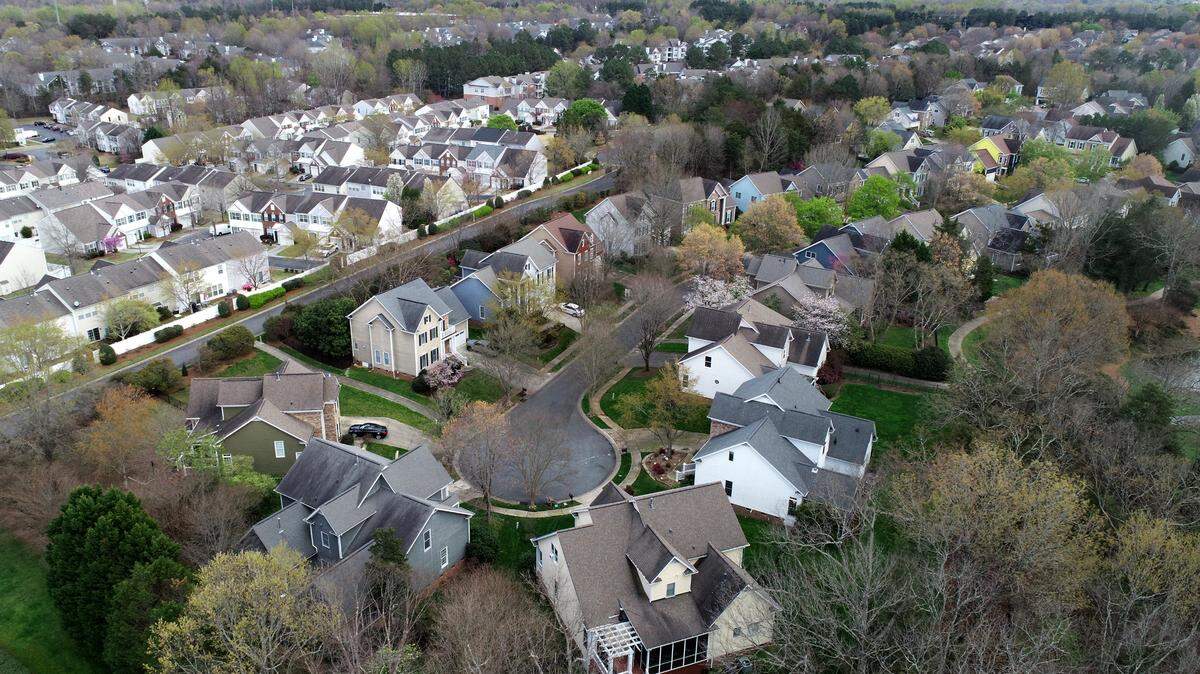 ‘Don’t freak out’: Meck County property revaluation notices hitting a mailbox near you