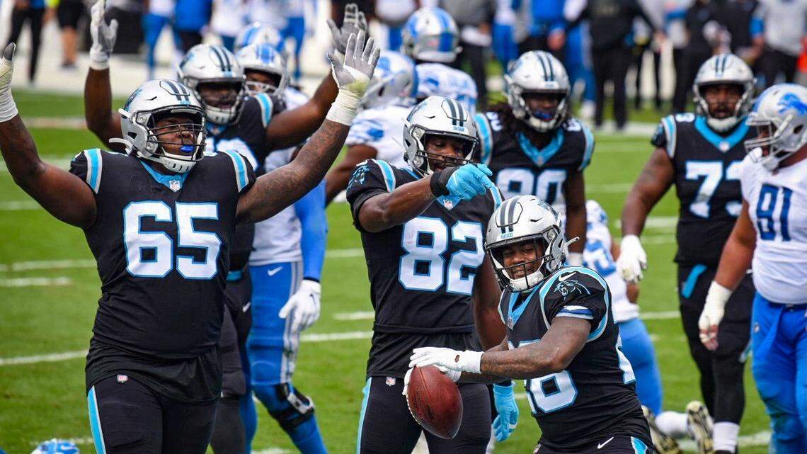 Here is who national experts are predicting will win Panthers-Vikings game