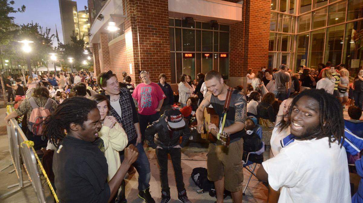 The scene outside Time Warner Cable Arena on June 17, 2012, when thousands of people lined up to register for “American Idol” auditions.