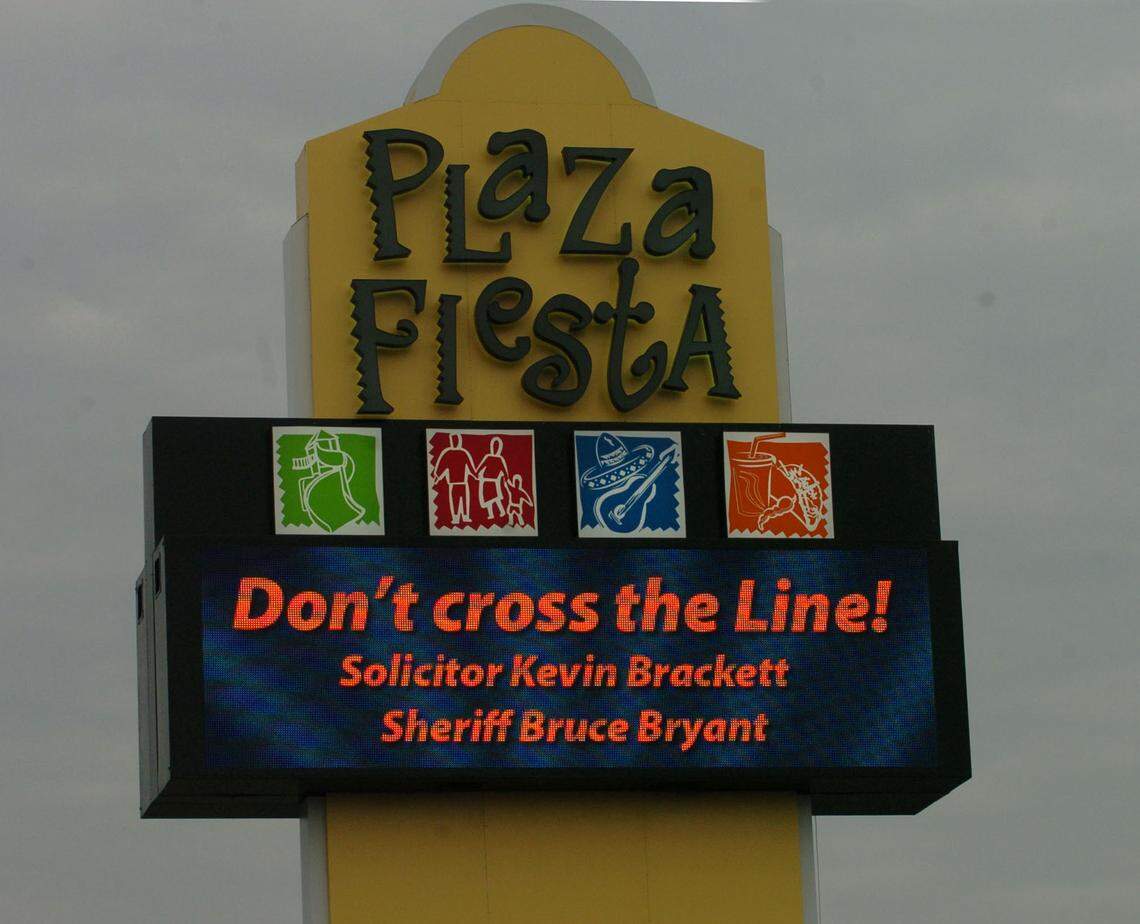 To deter criminals from crossing into South Carolina, authorities posted this billboard along Interstate 77.