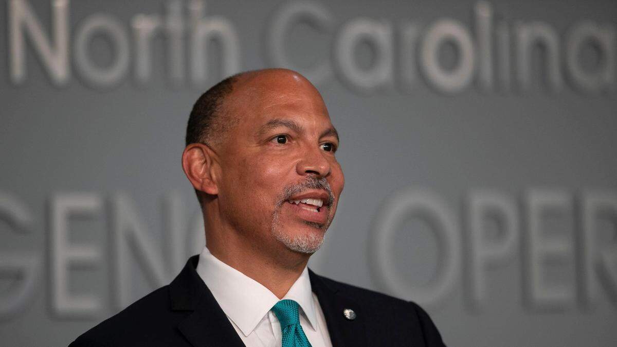 Gene Woods, CEO of Atrium Health, made more than $7.9 million in total compensation from the hospital system in 2020.