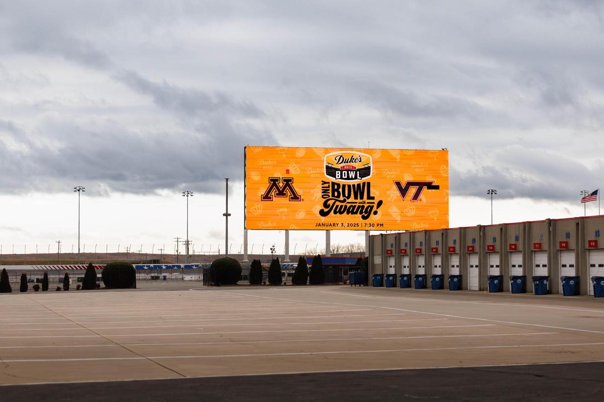 Minnesota Golden Gophers and the Virginia Tech Hokies will play in the Duke’s Mayo Bowl on January 3, 2025 at 7:30pm at Bank of America Stadium.