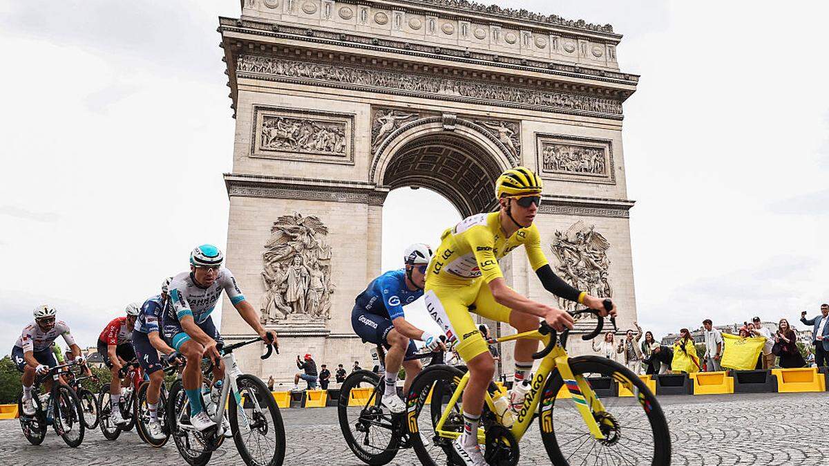 Zone 2 cardio doesn’t require a gym or a coach. Here’s why your neighborhood walk trains your heart the same way Tour de France pros do.