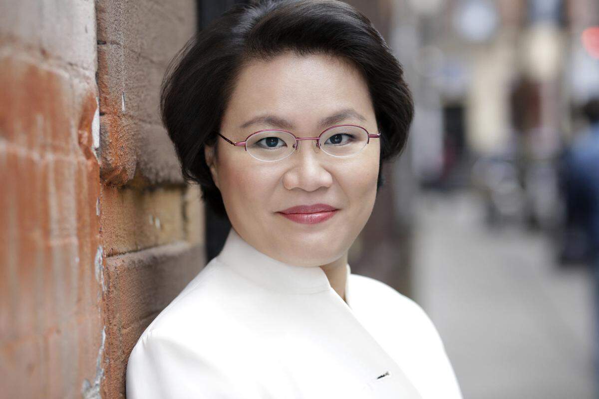 Mei-Ann Chen will be the Charlotte Symphony’s guest conductor Feb. 24-25, 2023, leading a program that includes Bruch’s Violin Concerto.