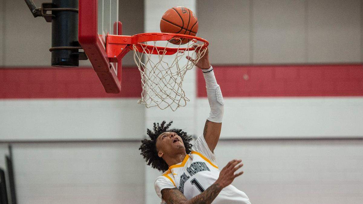 Mikey Williams may be the best basketball recruit in NC but UNC, Duke won’t bite. Why?